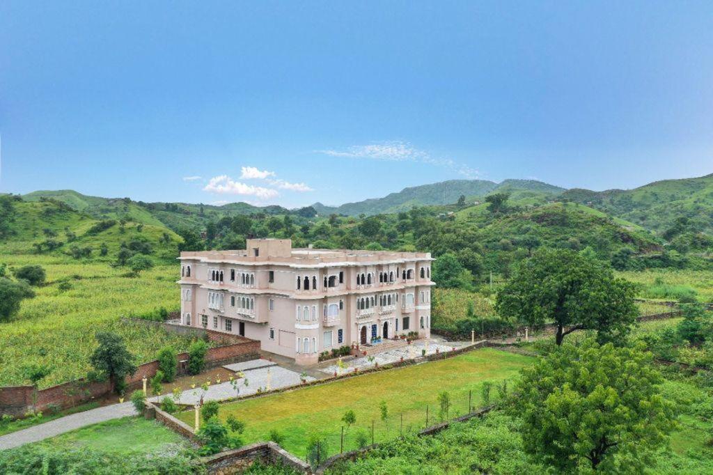 Jag Aravali Resort Udaipur By Naina Staycation - Best For Corporate Events - Family Parties - Mice Bagian luar foto