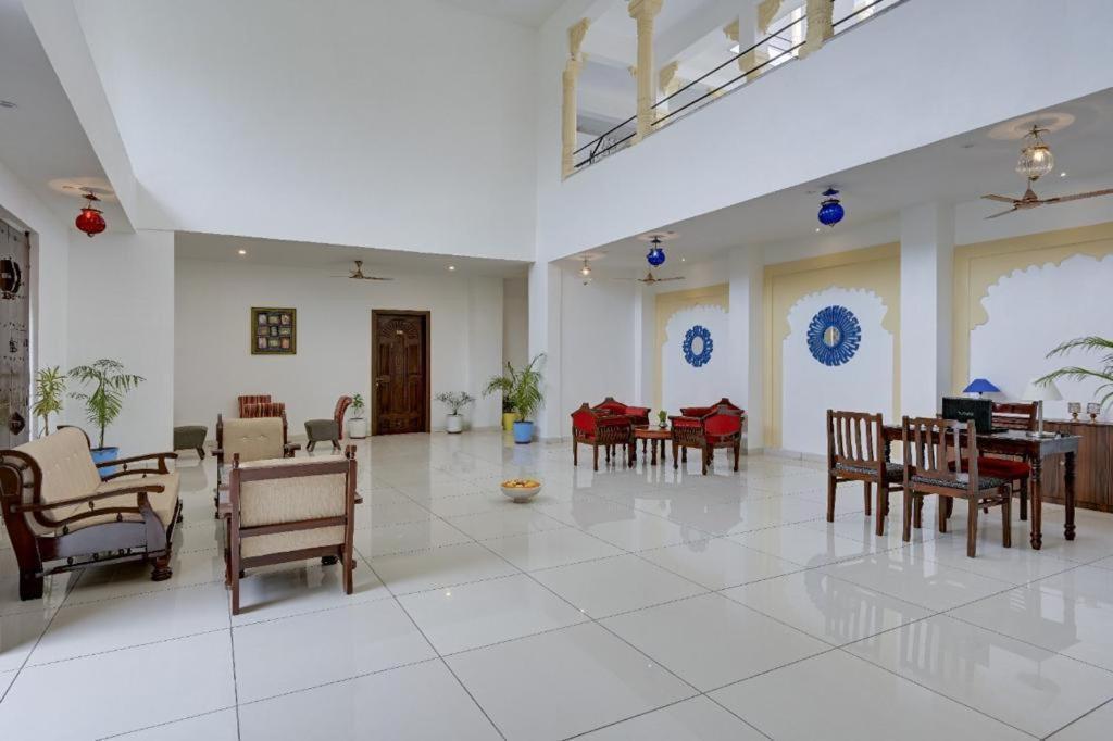 Jag Aravali Resort Udaipur By Naina Staycation - Best For Corporate Events - Family Parties - Mice Bagian luar foto
