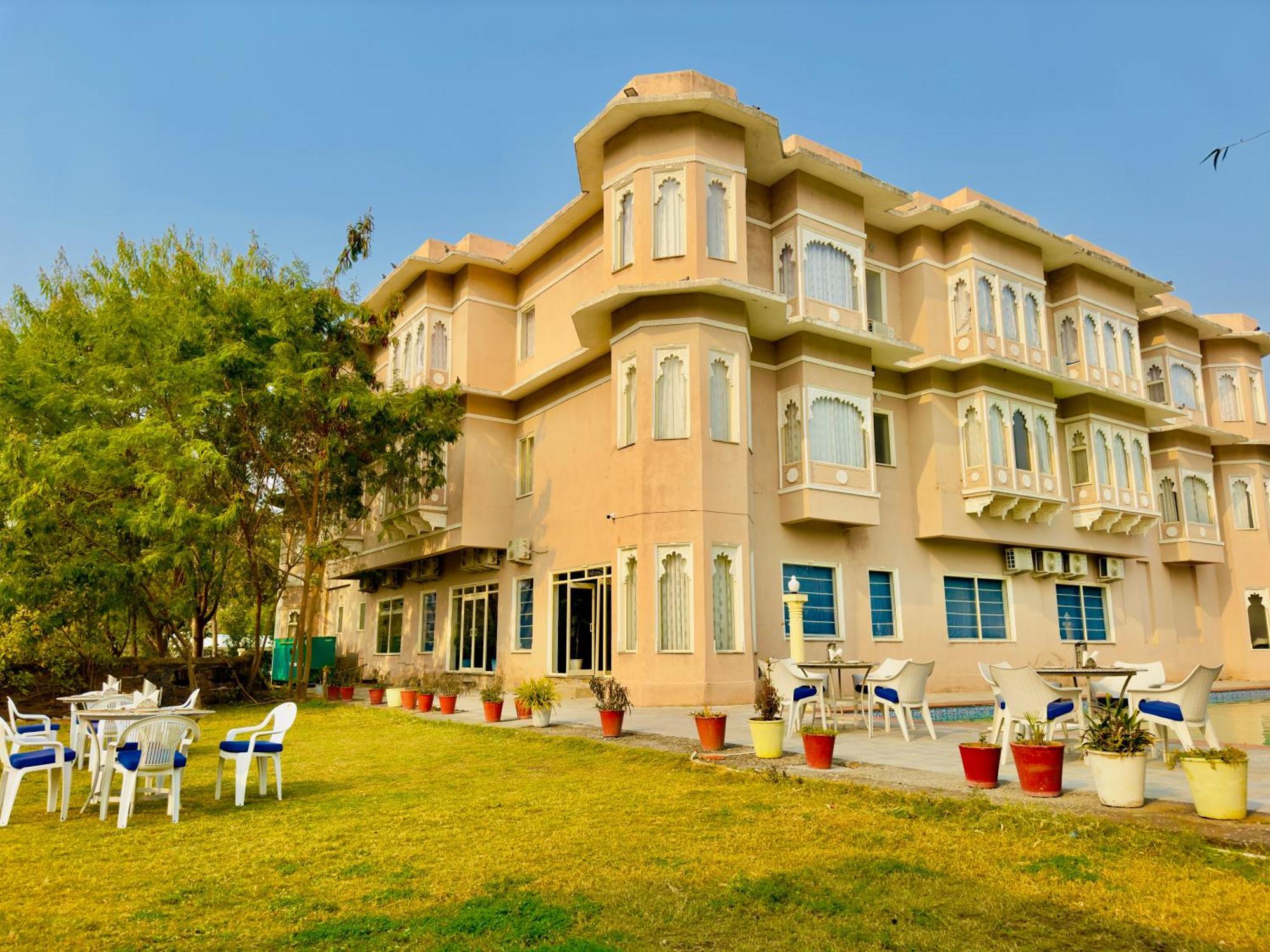 Jag Aravali Resort Udaipur By Naina Staycation - Best For Corporate Events - Family Parties - Mice Bagian luar foto